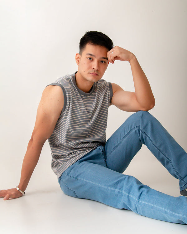 MENS SLEEVELESS T-SHIRT